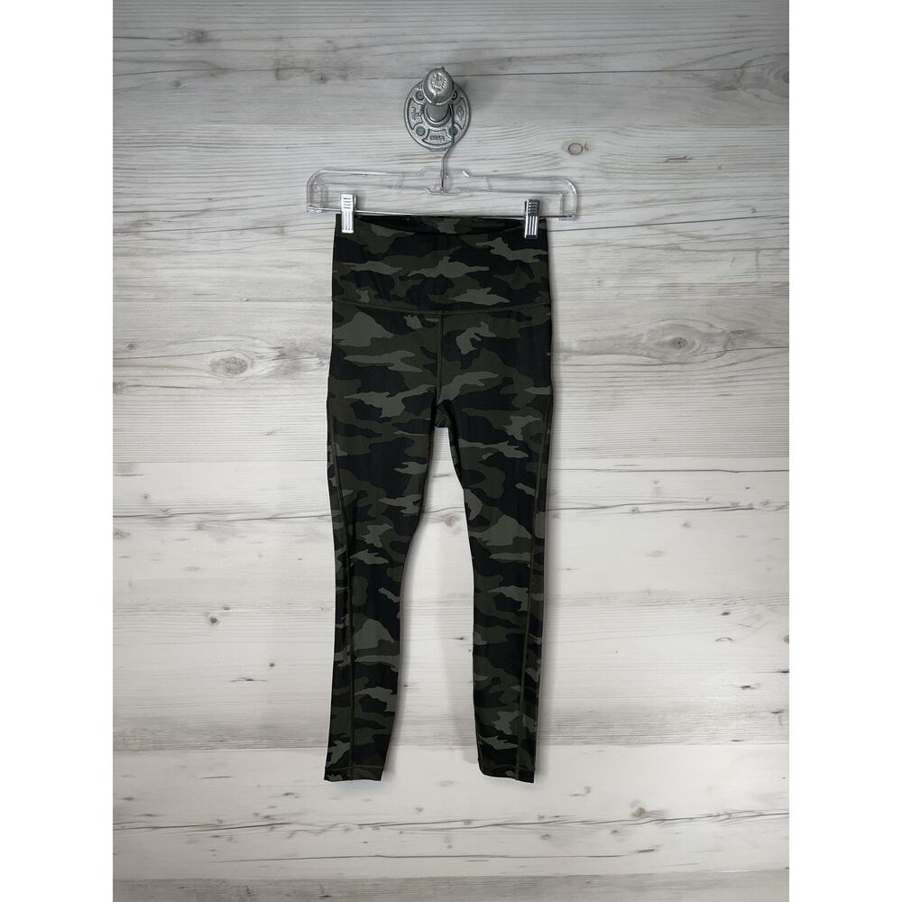 Athleta Pants Womens XXS Green Camoβ Ultimate 7/8 Tight Leggings Yoga 531773-01